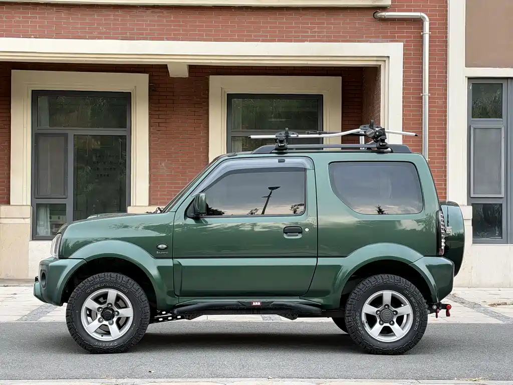 Suzuki Jimny — миниатюра 5