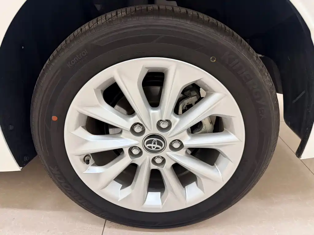 Toyota Corolla — миниатюра 21