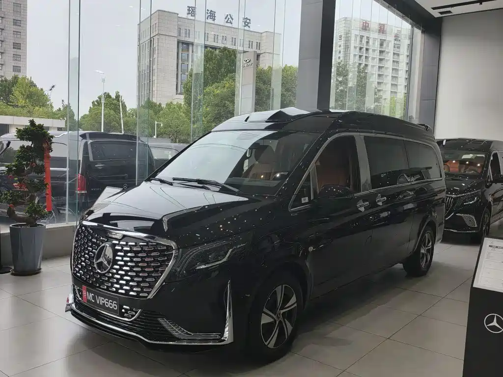 Mercedes-Benz Vito 2025