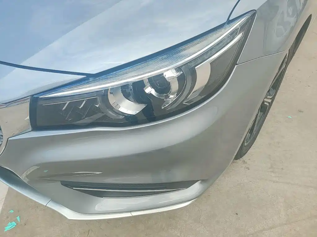 MG MG6 — миниатюра 24