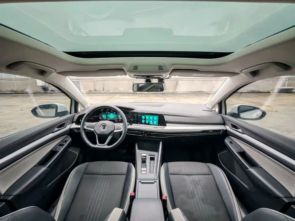 Volkswagen Golf — миниатюра 8