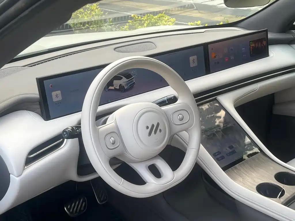 ZHIJI AUTOMOBILE ZHIJI LS7