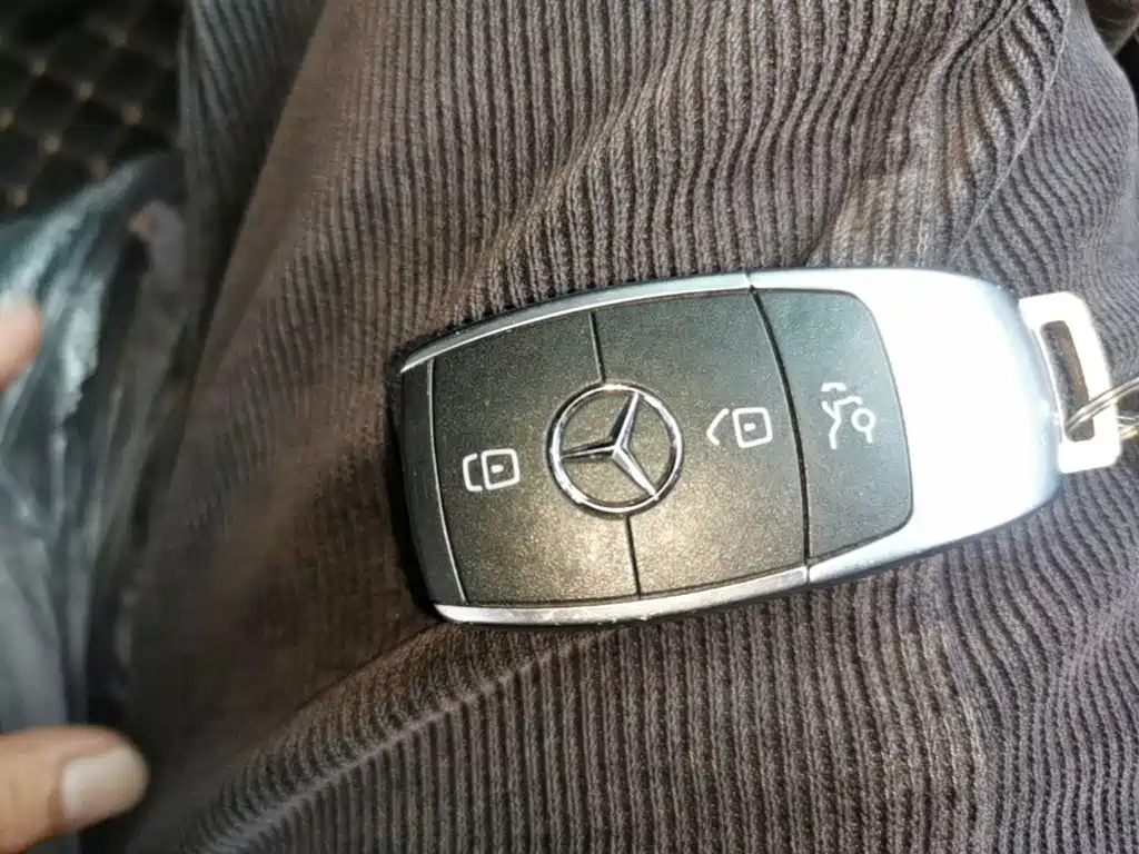 Mercedes-Benz C-Class — миниатюра 9