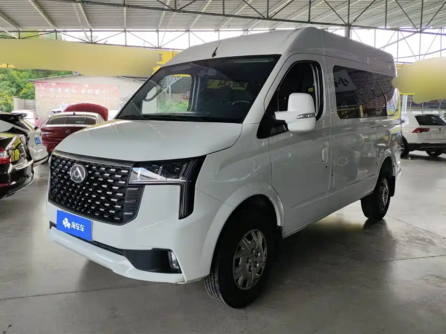 Maxus V80 2025