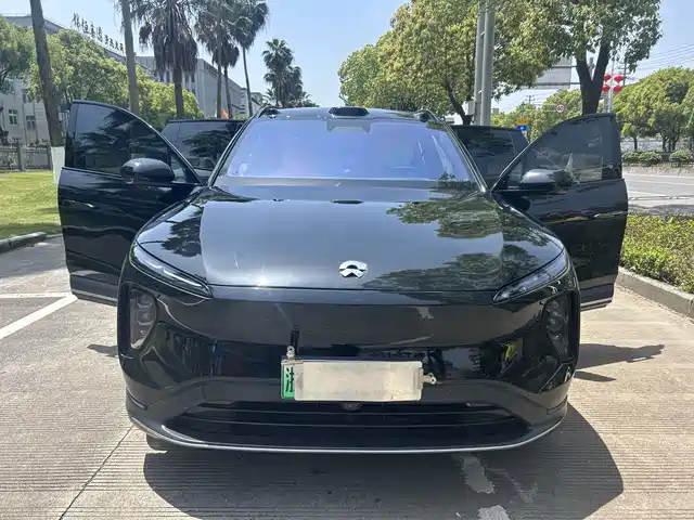 2024 Nio ES6