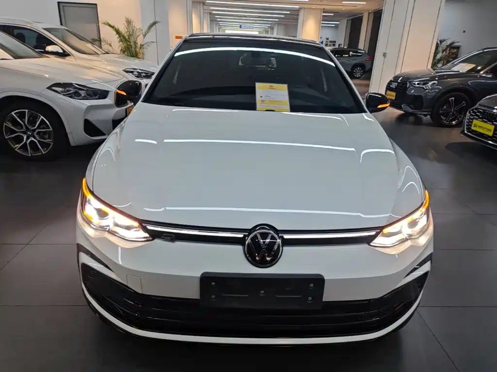 Volkswagen Golf — миниатюра 3