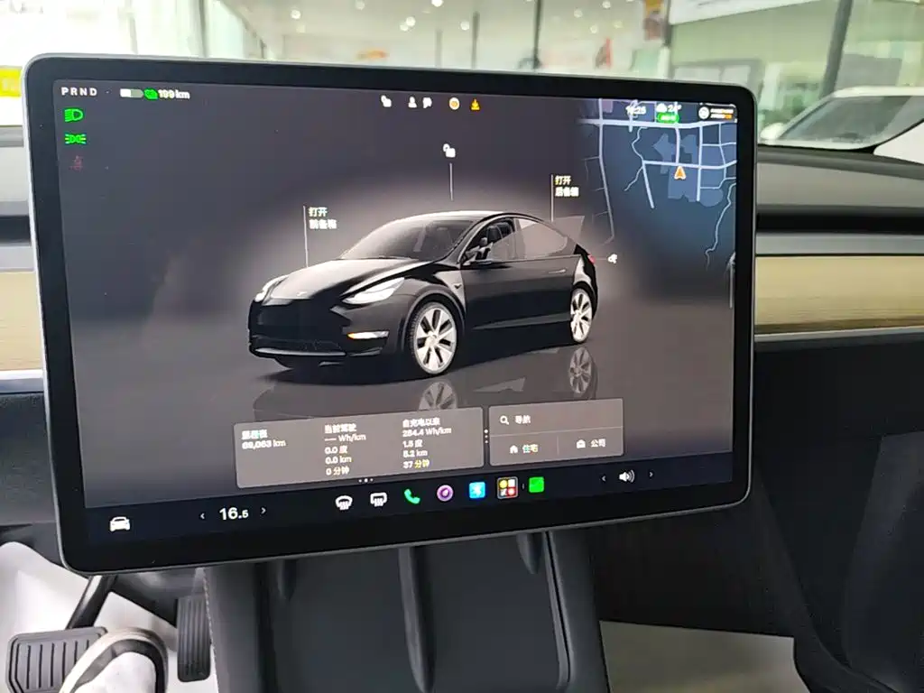 Tesla Model Y — миниатюра 13