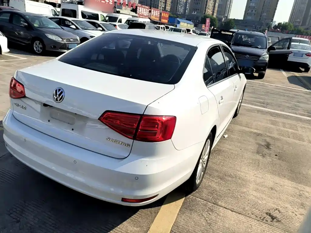 Volkswagen Sagitar — миниатюра 7