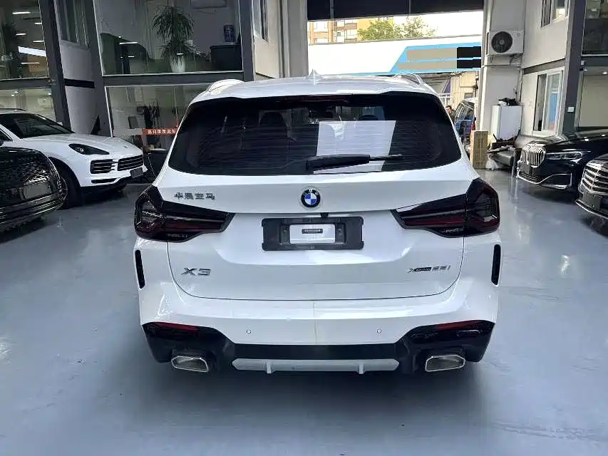 BMW X3 — миниатюра 8