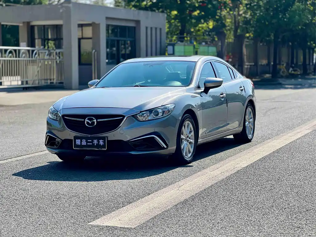Mazda Atenza 2015