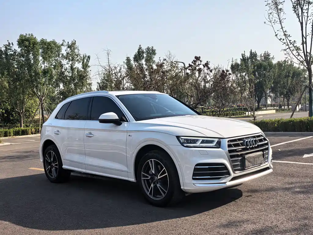 Audi Q5L — миниатюра 3