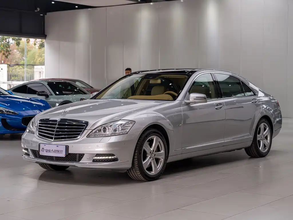 Купить Mercedes-Benz S-Class