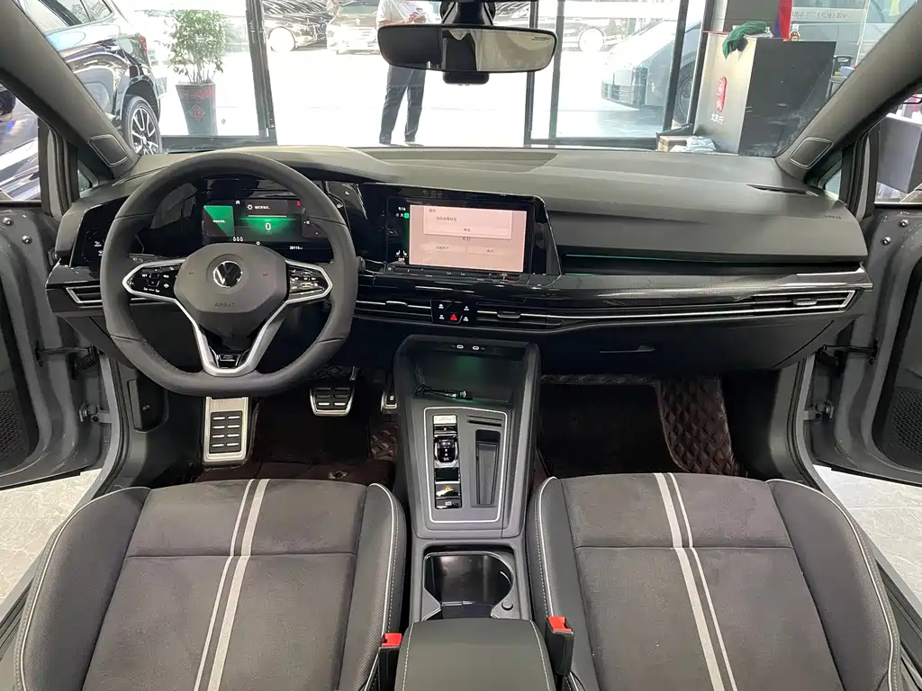 Volkswagen Golf — миниатюра 7