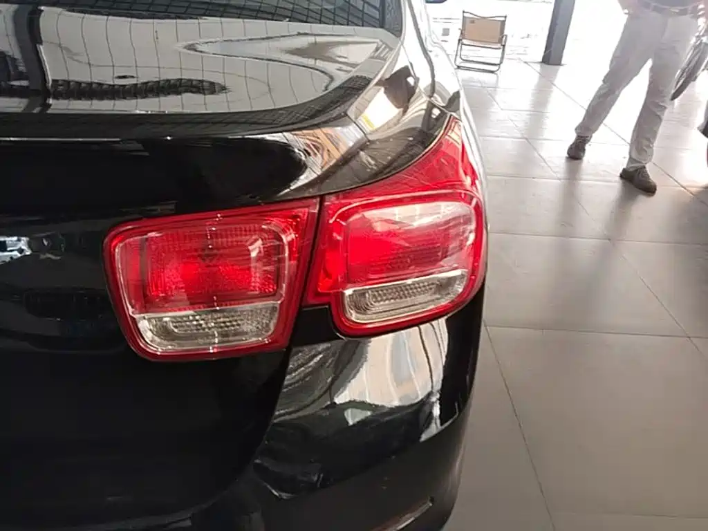 Chevrolet Malibu — миниатюра 8