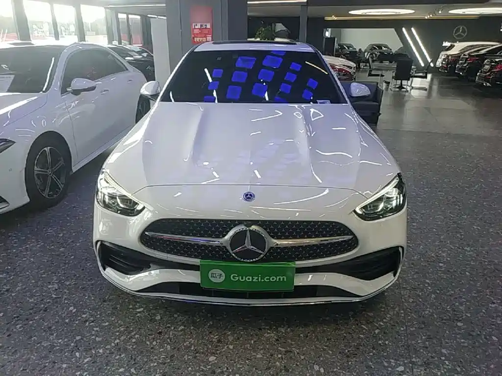 Mercedes-Benz C-Class — миниатюра 3