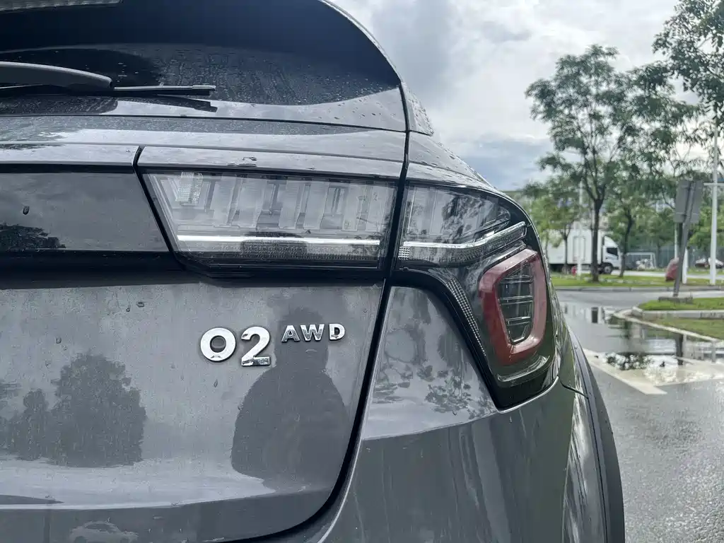 Lynk & Co 02 2018 2.0T DCT Pro V