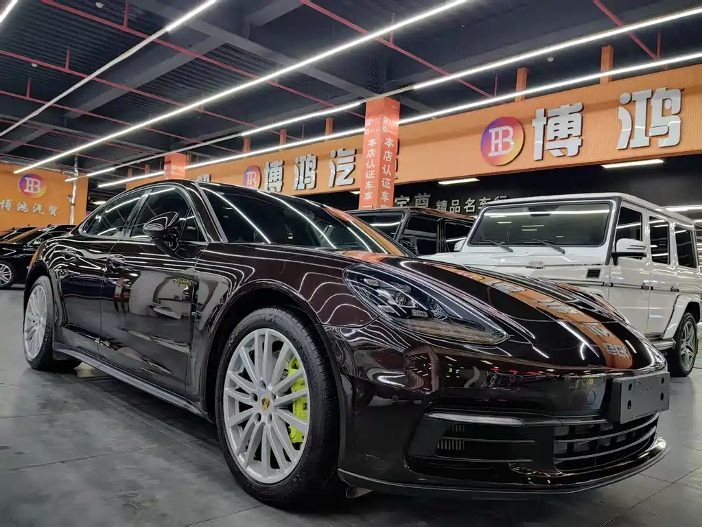 PORSCHE PANAMERA NEW ENERGY