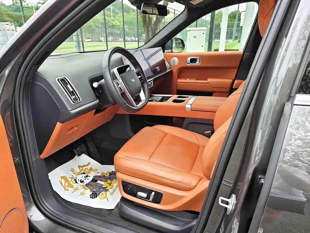 Li Auto Li L8 — миниатюра 3