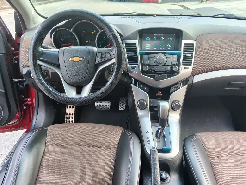 Chevrolet Cruze — миниатюра 9