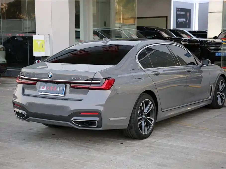BMW 7 Series 7 2021 730Li M Sport