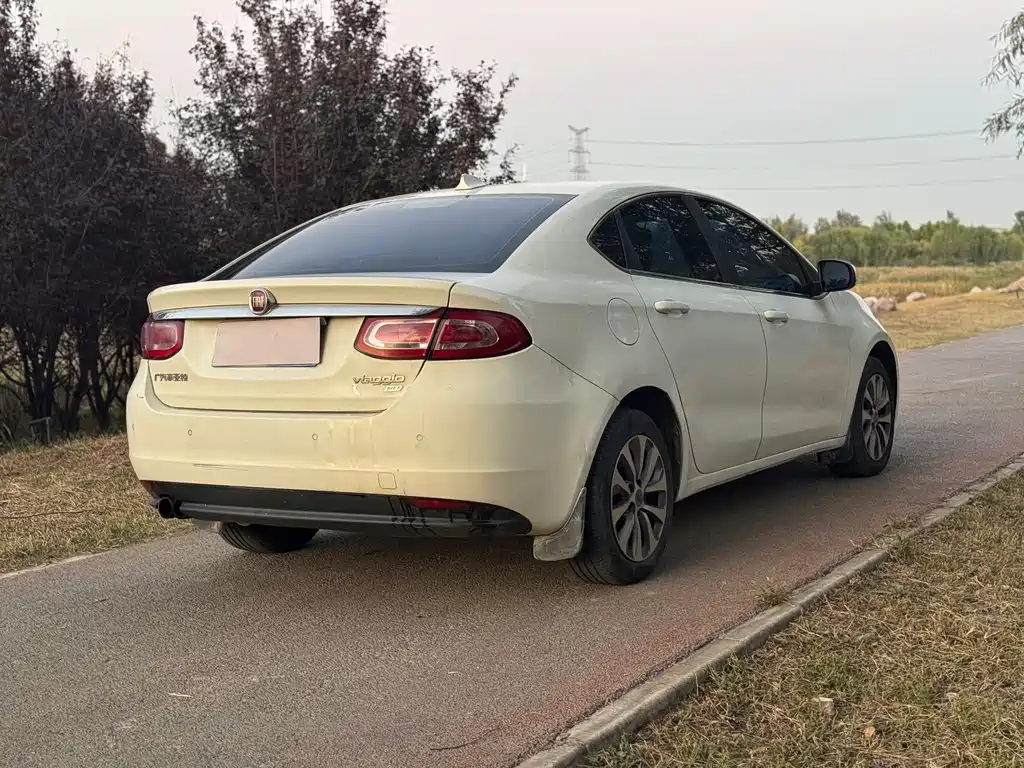Fiat Viaggio — миниатюра 7