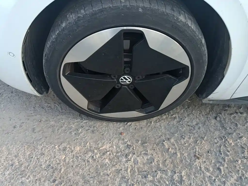 Volkswagen ID.3 — миниатюра 23