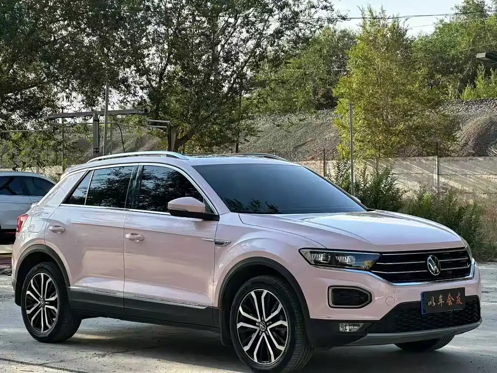 VOLKSWAGEN T ROC EXPLORING SONGS