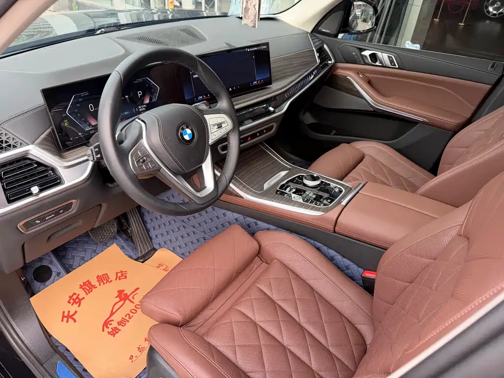 BMW X7 — миниатюра 7