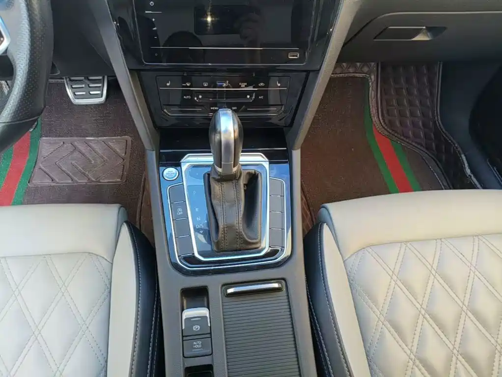 Volkswagen Magotan — миниатюра 14