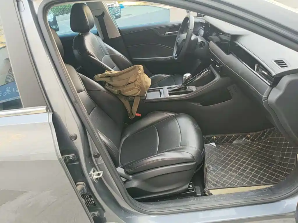 Roewe i5 — миниатюра 25