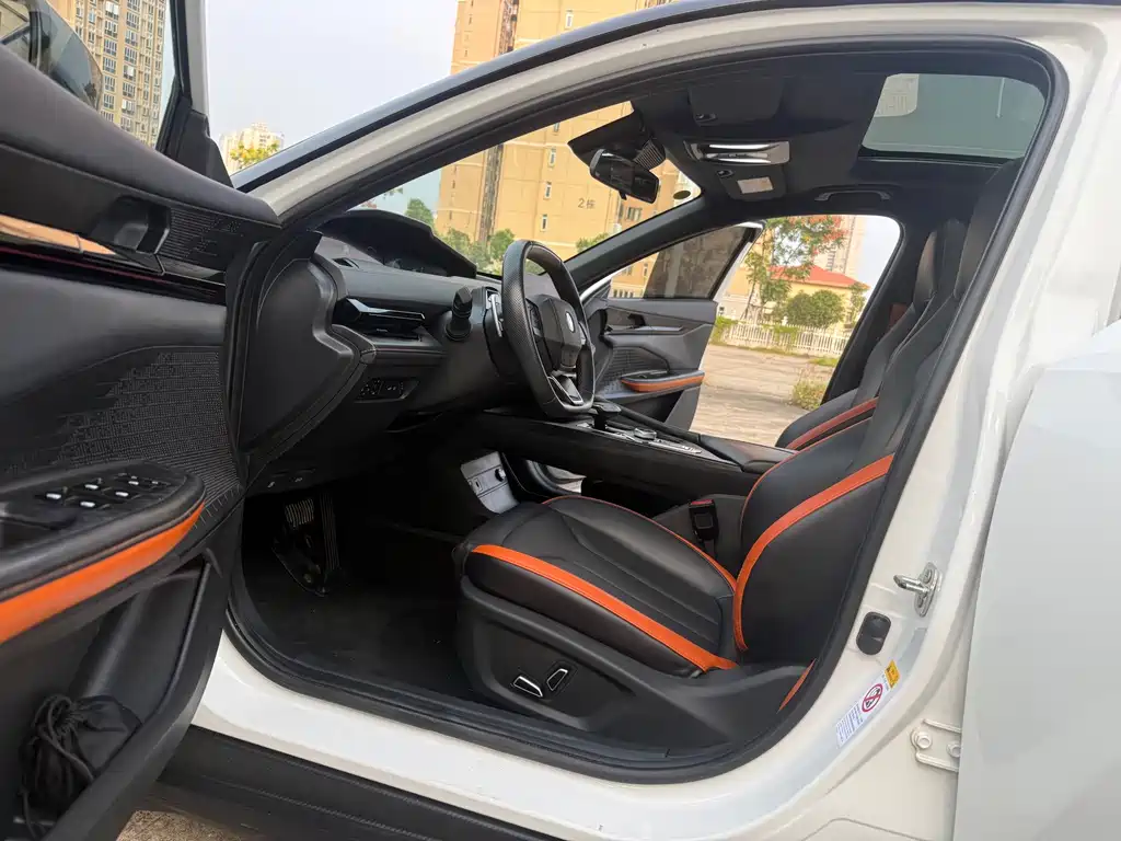 Changan UNI-V — миниатюра 19
