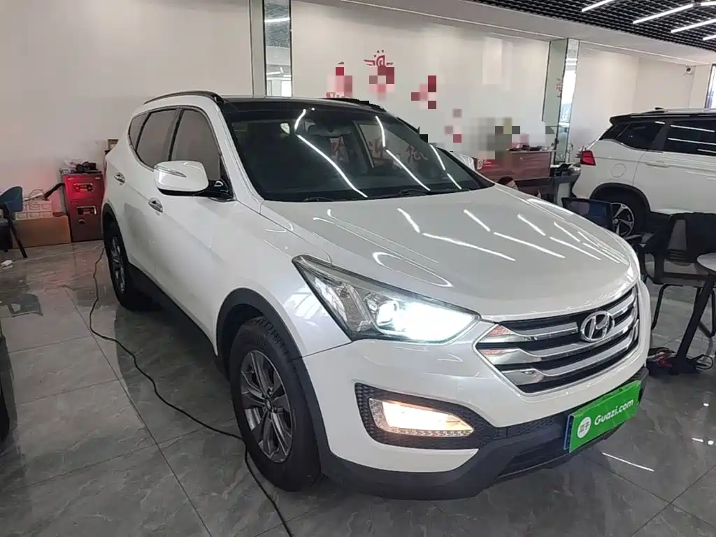 Hyundai Santa Fe — миниатюра 4