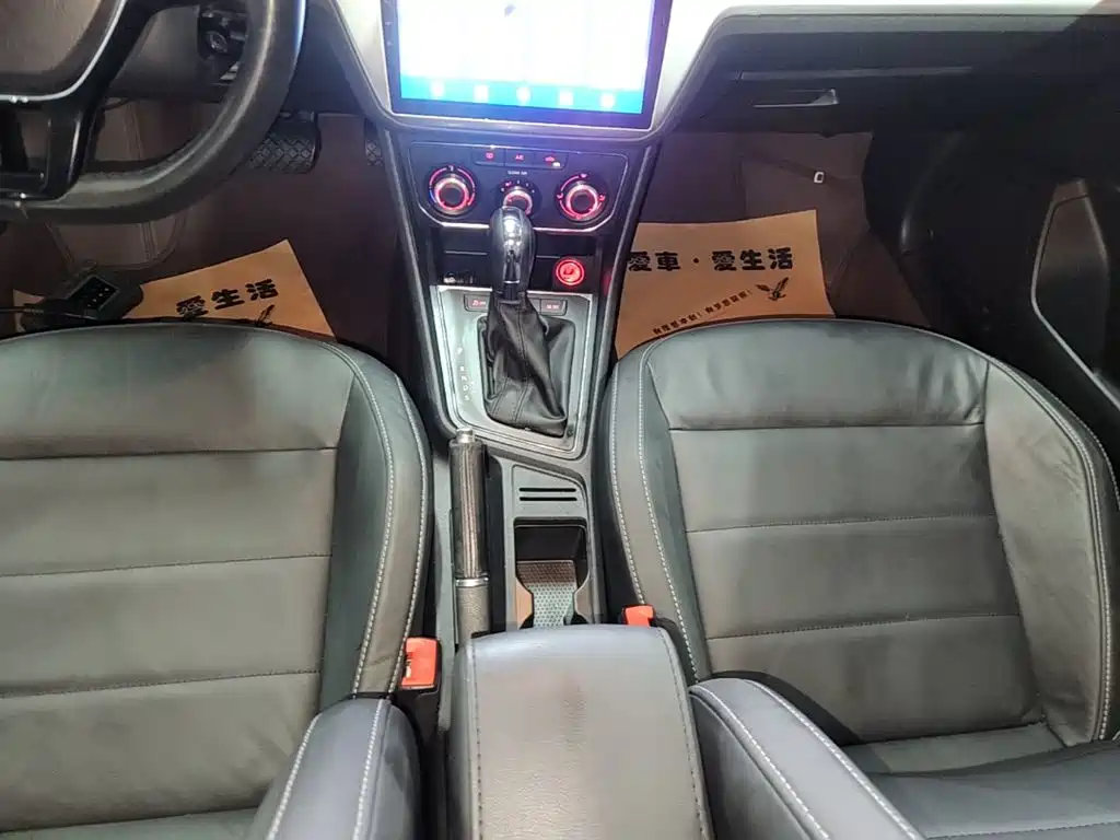 Volkswagen Lavida — миниатюра 14