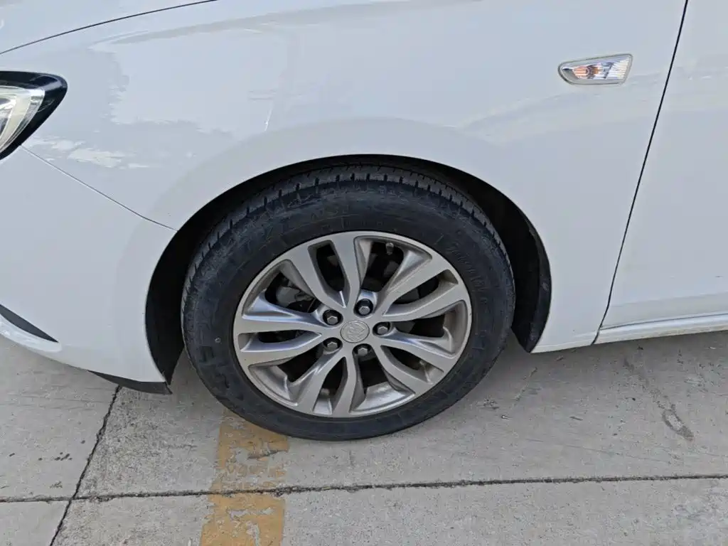 Buick Excelle — миниатюра 23