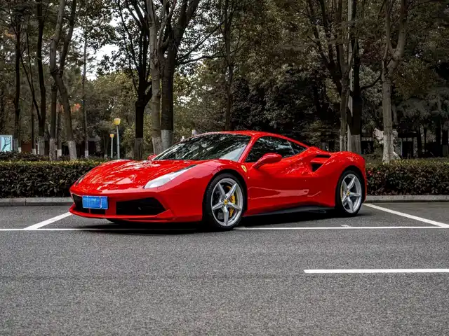 ferrari 488