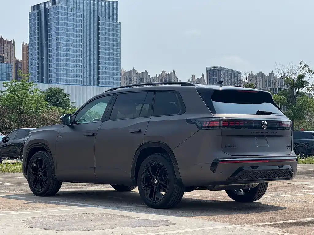 Volkswagen Teramont — миниатюра 9