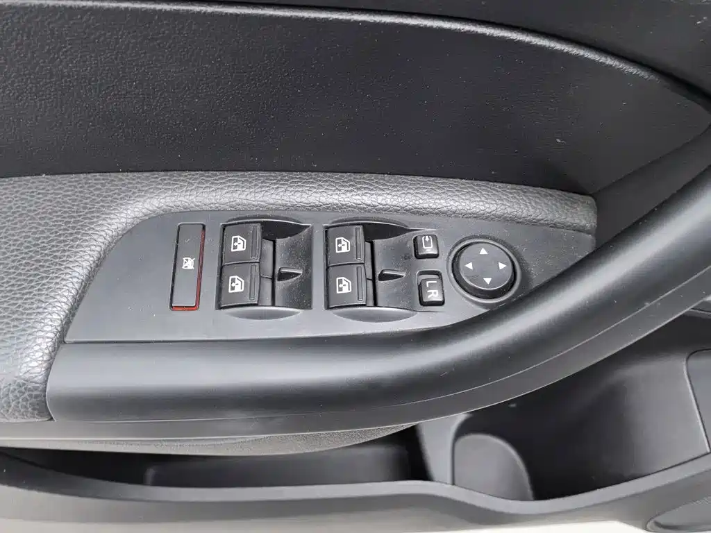 Qoros Qoros 5 — миниатюра 9