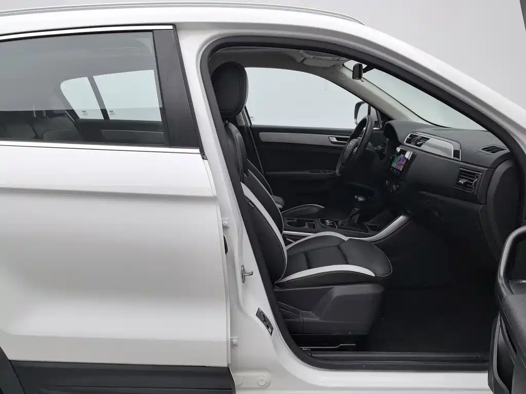 Qoros Qoros 5 — миниатюра 23