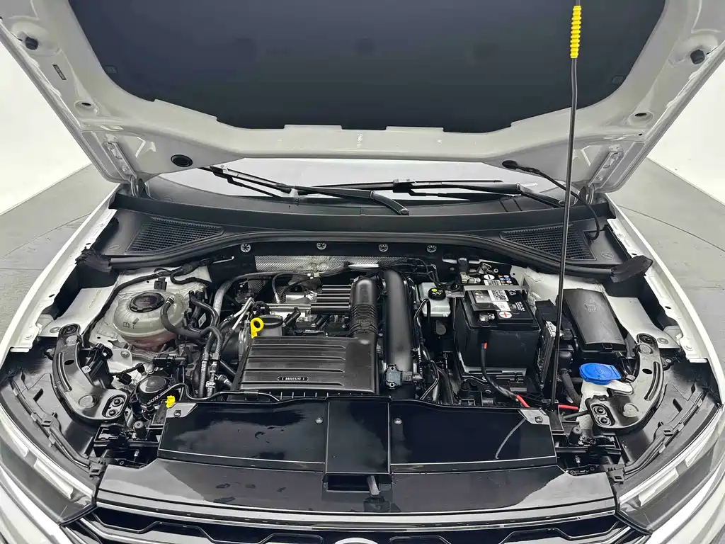 Volkswagen T-Roc — миниатюра 19