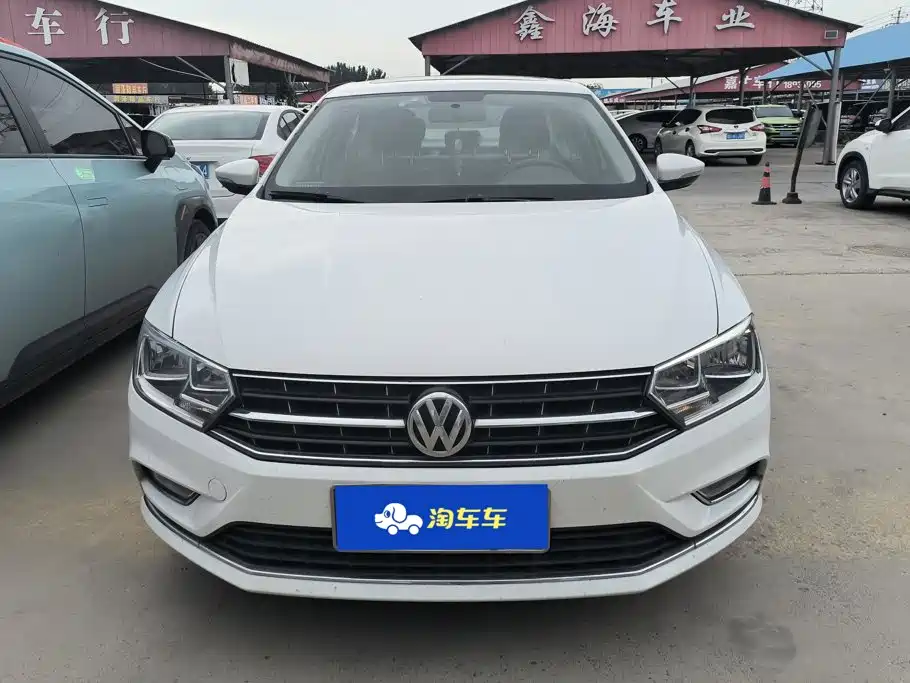 Volkswagen Bora — миниатюра 2