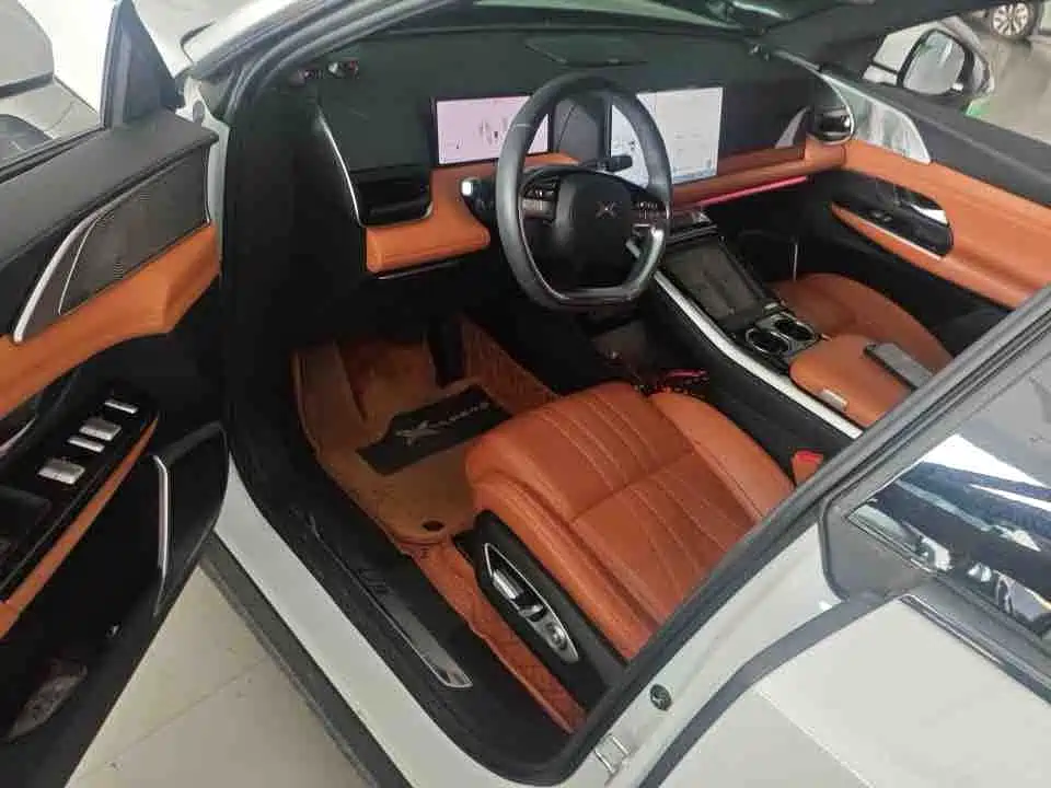 XPeng G9 — миниатюра 4