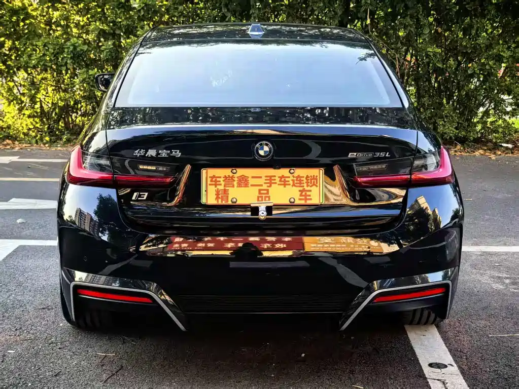 BMW i3 — миниатюра 4