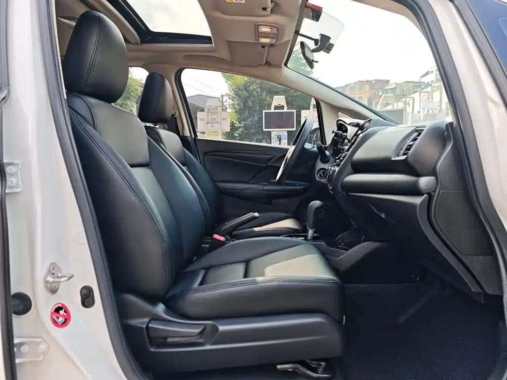 Honda Fit — миниатюра 20