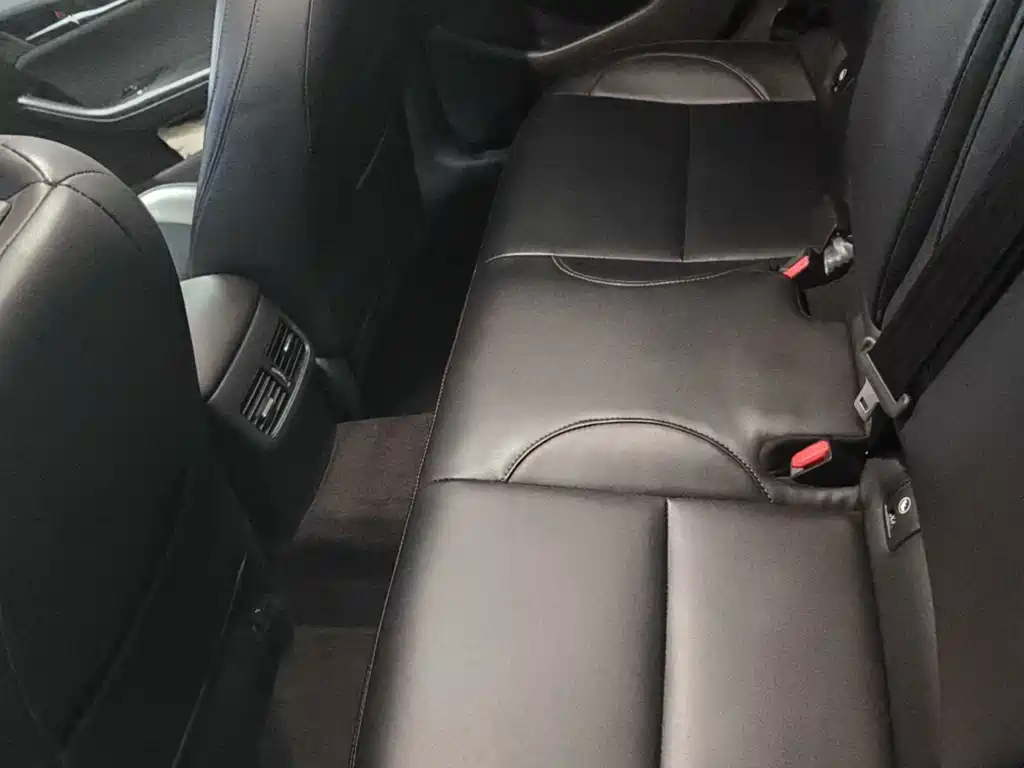 Mazda 3 Axela — миниатюра 6