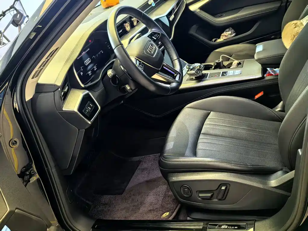 Audi A6 2024 allroad quattro 55 TFSI Premium
