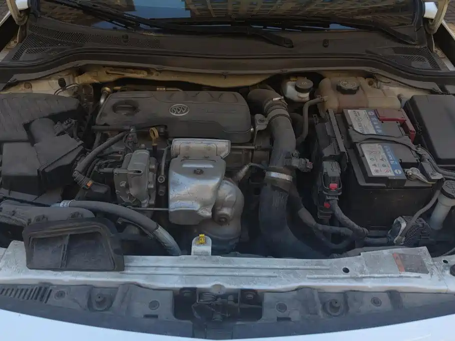 Buick Excelle — миниатюра 10