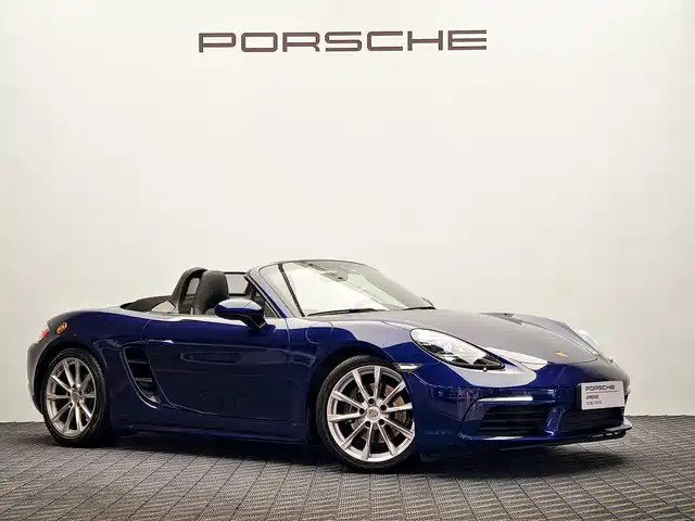 PORSCHE 718