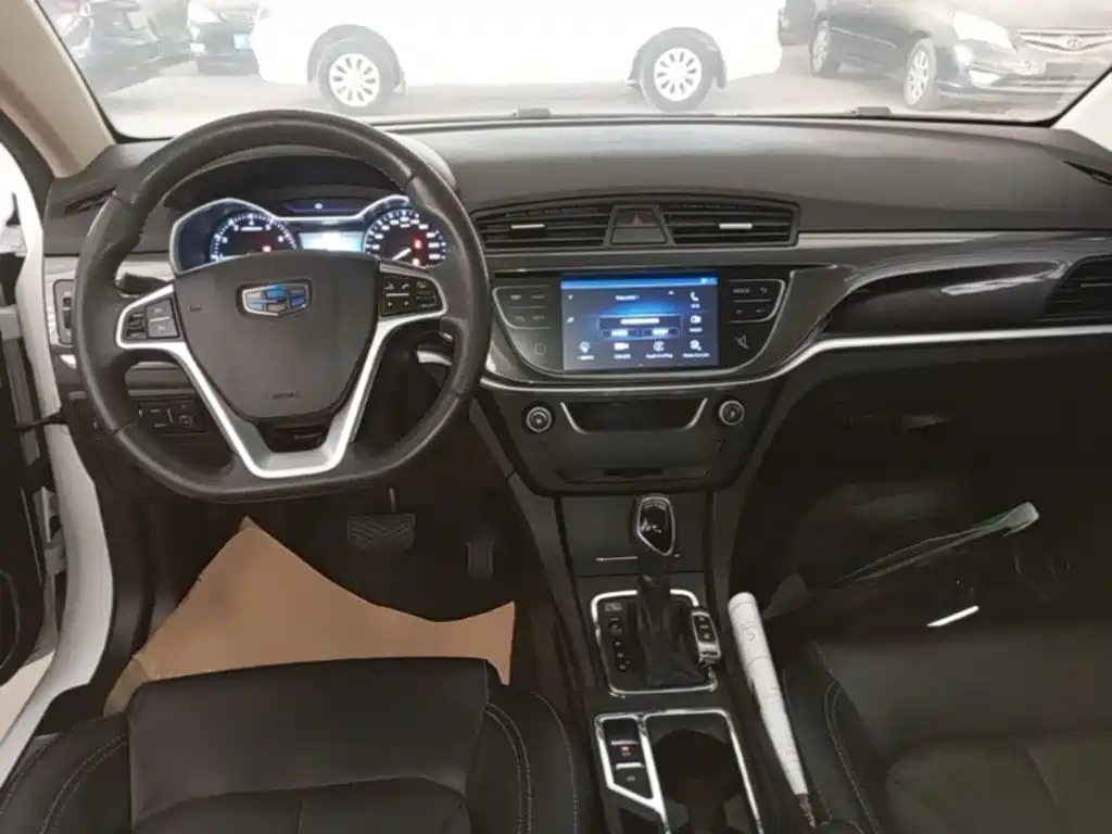 Geely Emgrand — миниатюра 10