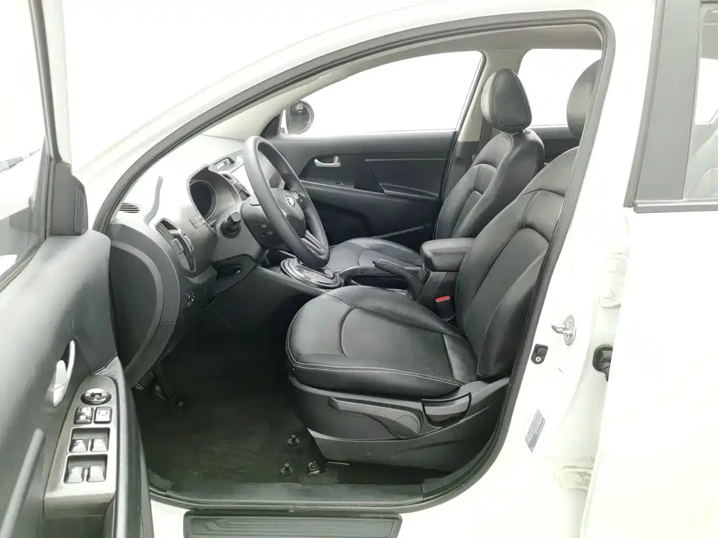 Kia Sportage — миниатюра 10