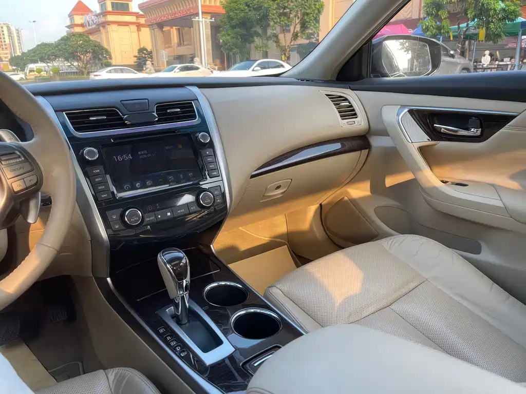 Nissan Teana — миниатюра 16